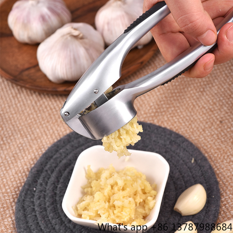 عصارة ثوم يدوية من سبيكة الزنك - مراجعة Kitchen Gadgets Garlic وسعره